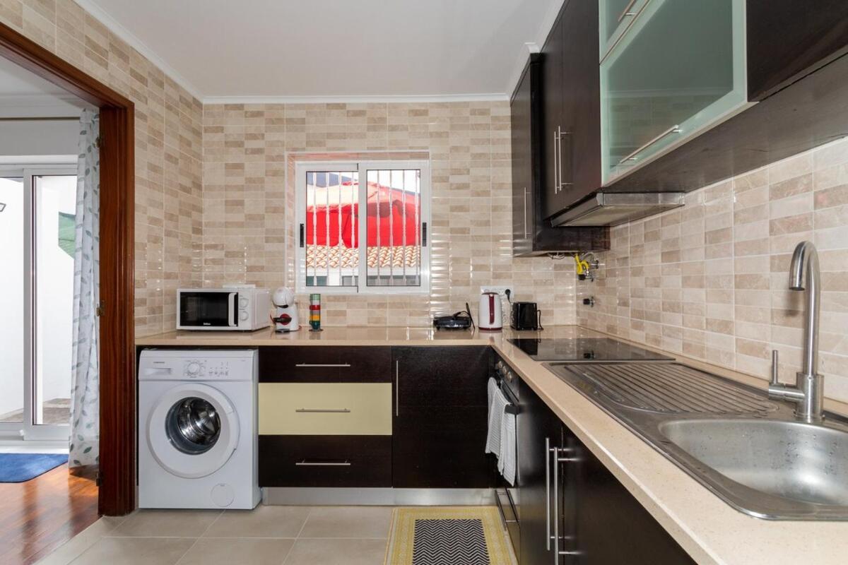 Monaco Nest Apartment ปอนตาเดลกาดา ภายนอก รูปภาพ