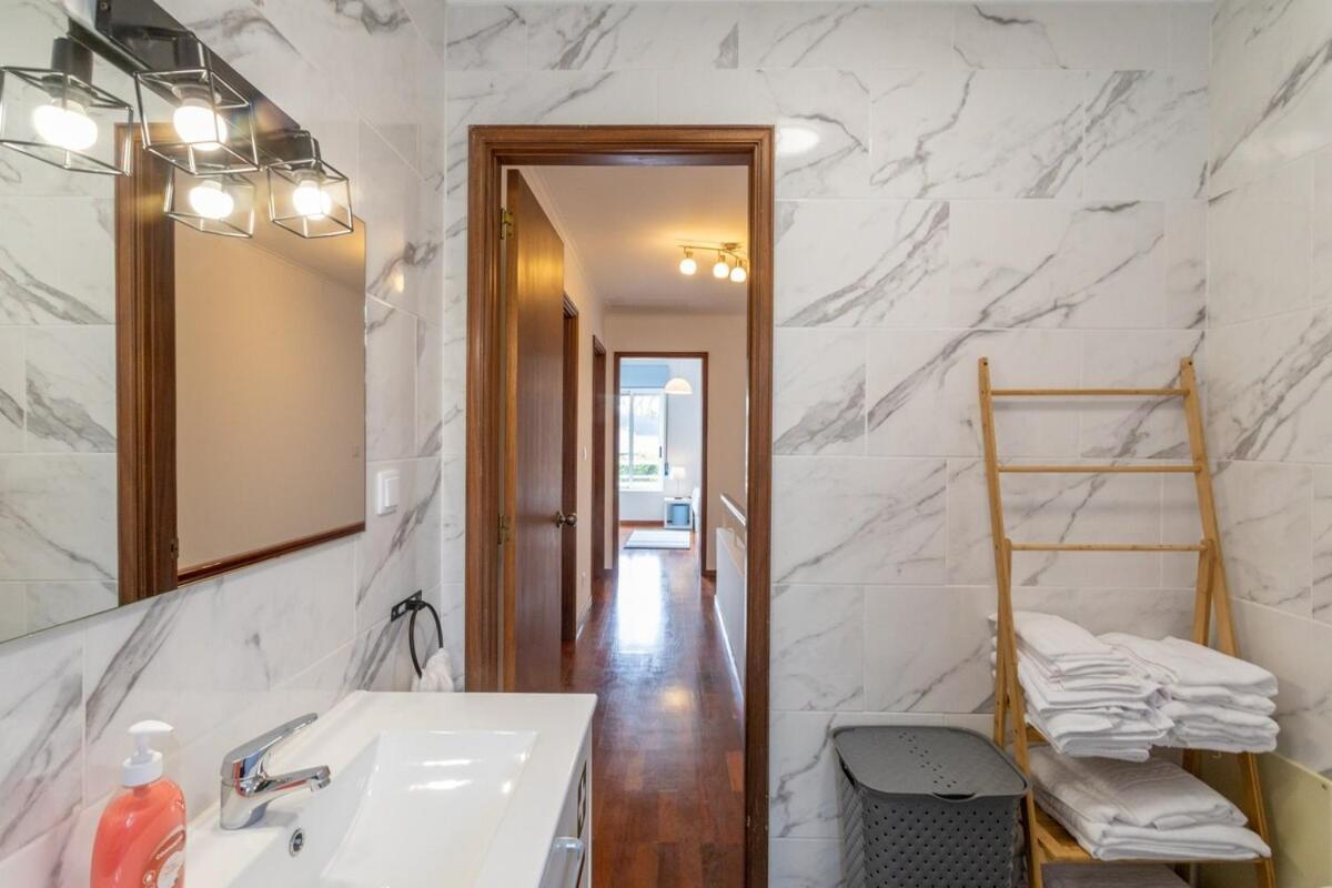 Monaco Nest Apartment ปอนตาเดลกาดา ภายนอก รูปภาพ