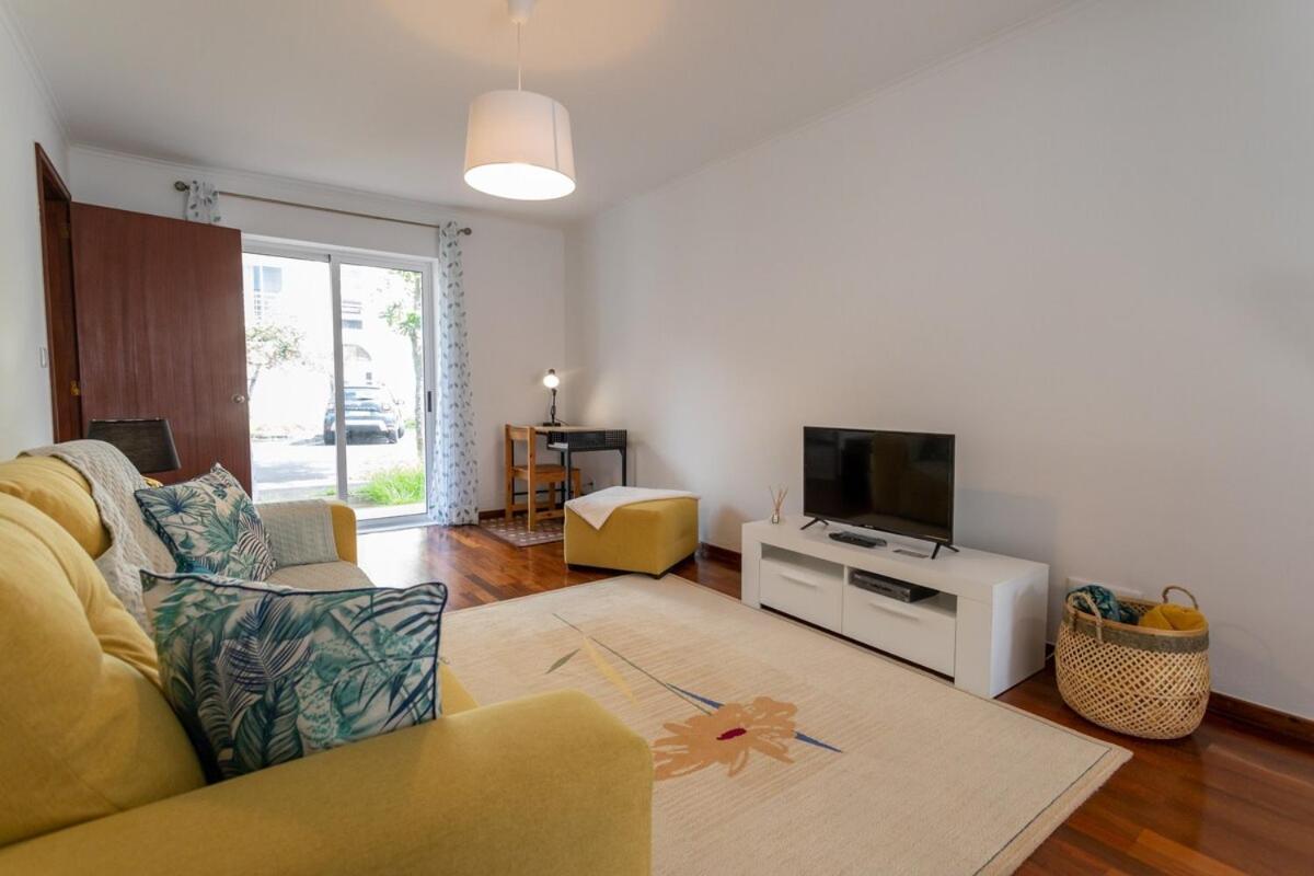 Monaco Nest Apartment ปอนตาเดลกาดา ภายนอก รูปภาพ