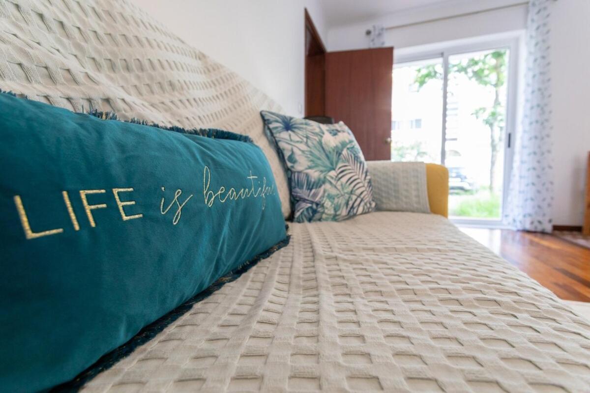 Monaco Nest Apartment ปอนตาเดลกาดา ภายนอก รูปภาพ