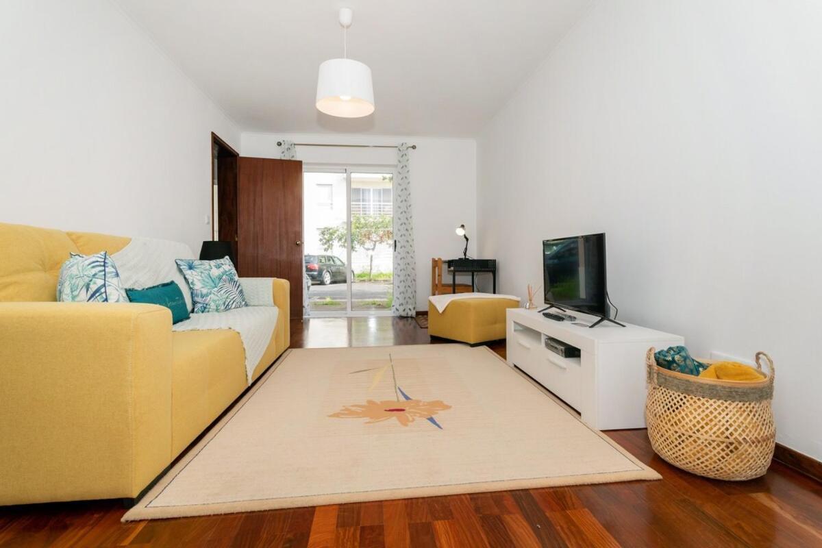 Monaco Nest Apartment ปอนตาเดลกาดา ภายนอก รูปภาพ