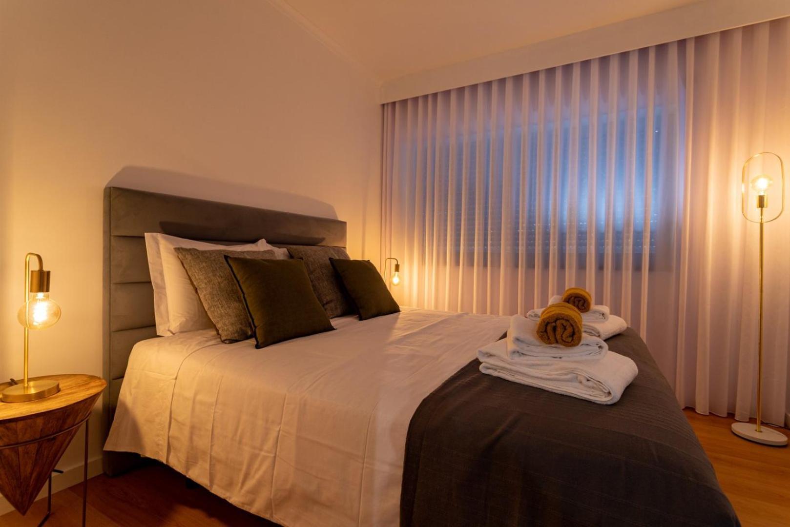 Monaco Nest Apartment ปอนตาเดลกาดา ภายนอก รูปภาพ